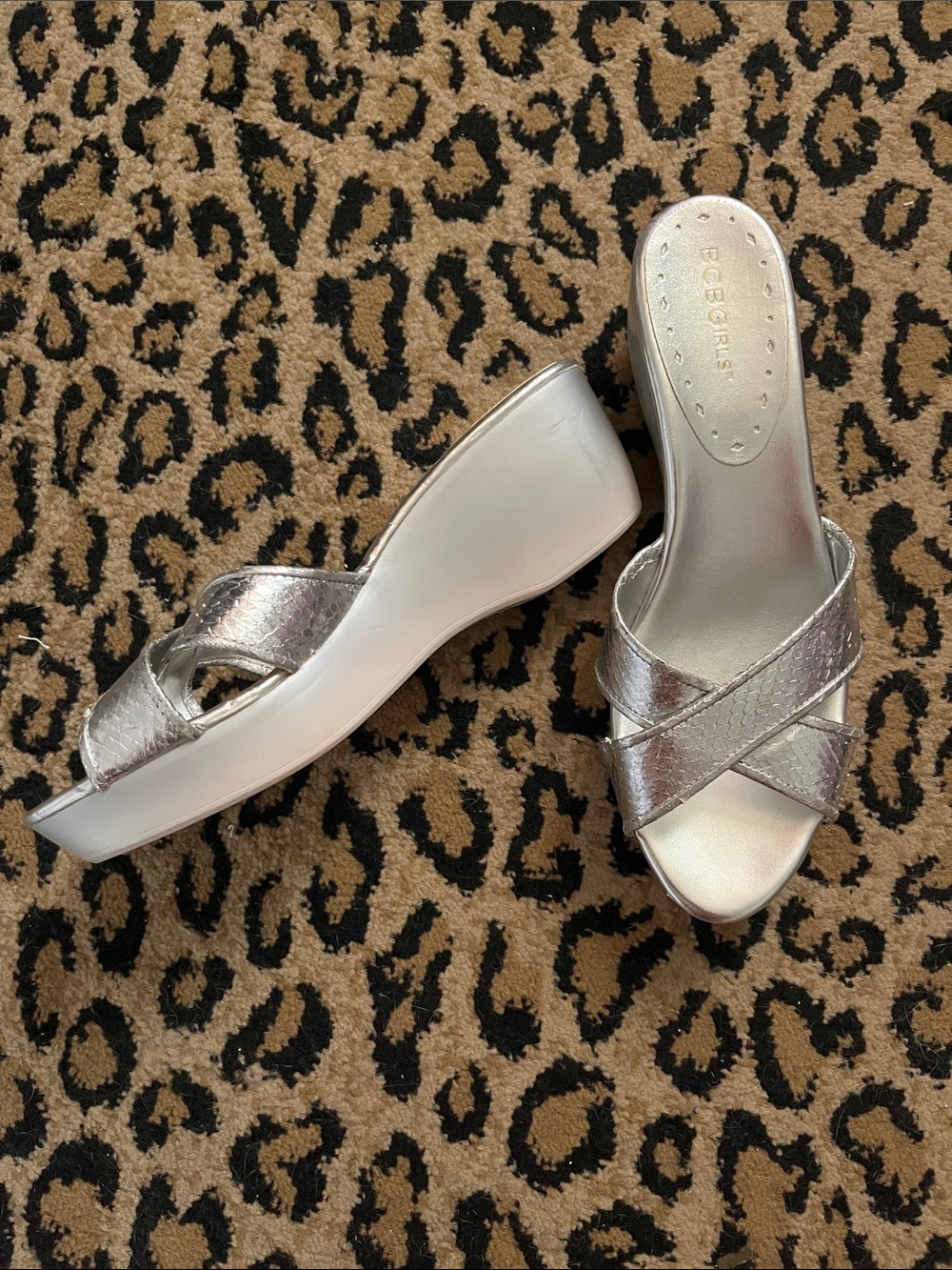 BCBGirls Metallic Silver Crisscross Slide Mules - Picture 2 of 4
